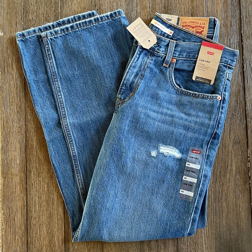 Levi’s Women’s Low Pro Jeans - Sz 30